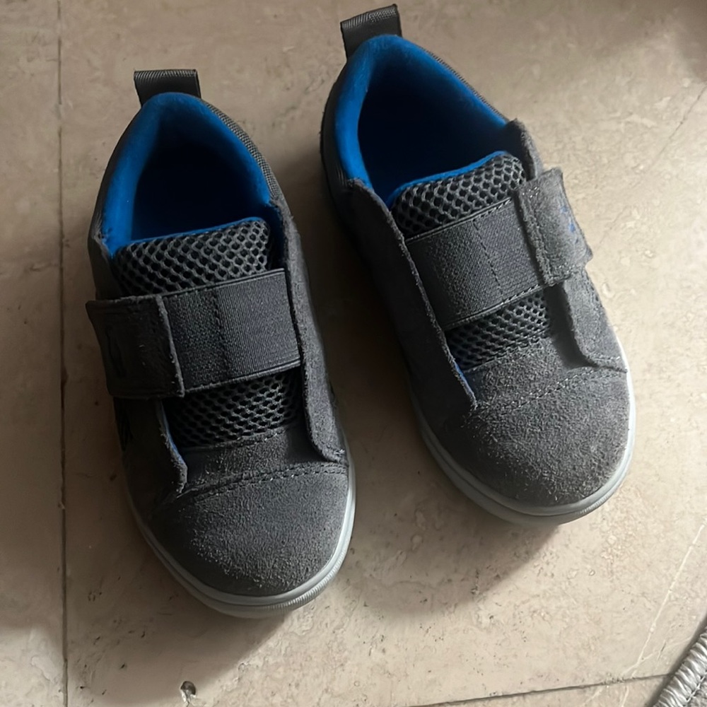 Kids Ugg sneaker